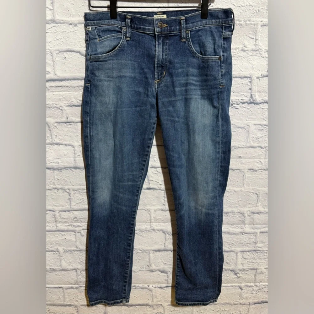 Citizens of Humanity Premium Vintage Cropped Blue Jeans, Size 28